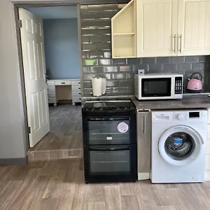 Junes Cosy Apartment Kilkelly
